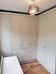 Corner Fitted Wardrobes Image